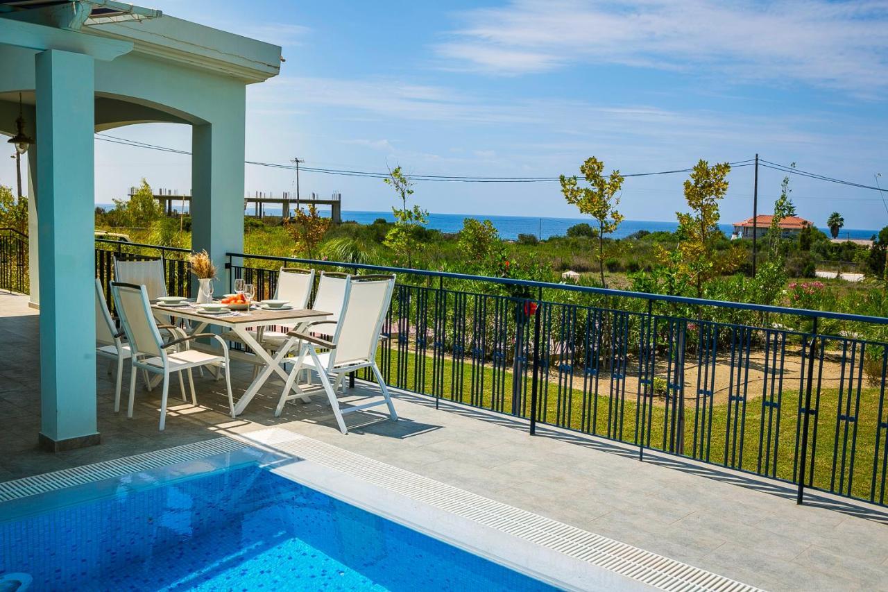 Seirios Luxury Villa Svoronata Dış mekan fotoğraf